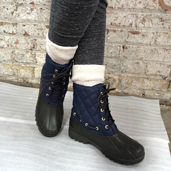 NIB Women’s Sperry Gosling Duck Boot Navy - Picture 8 of 8